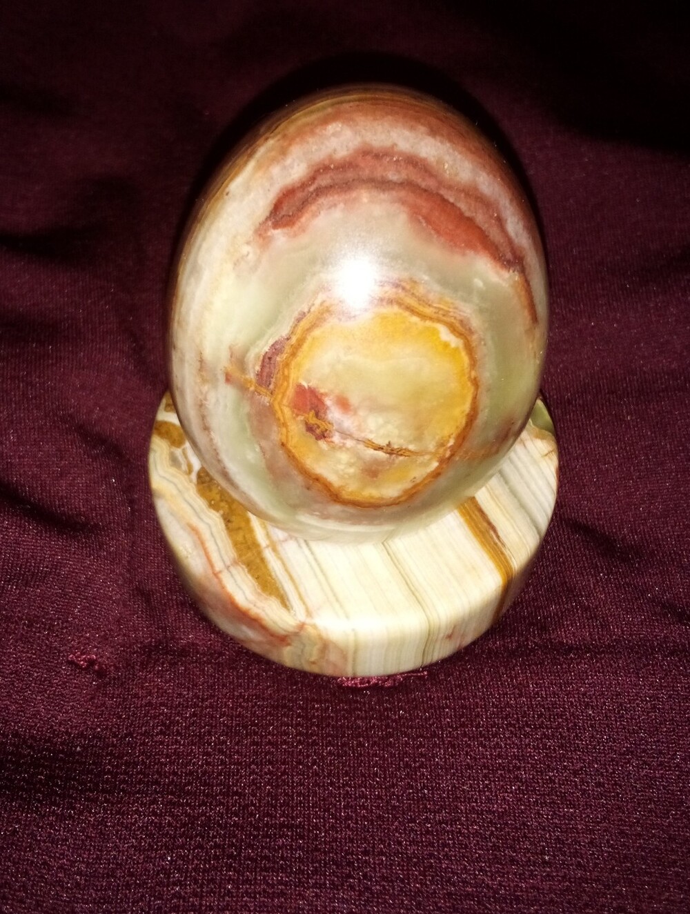 Beautiful Banded Onyx Stone Egg With Holder Rock Collecting